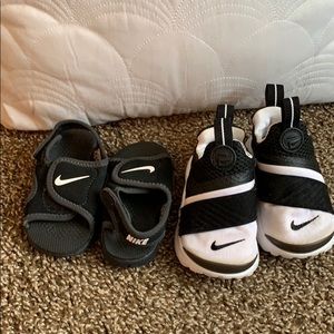 bundle 2 for 1 toddler Nike shoes